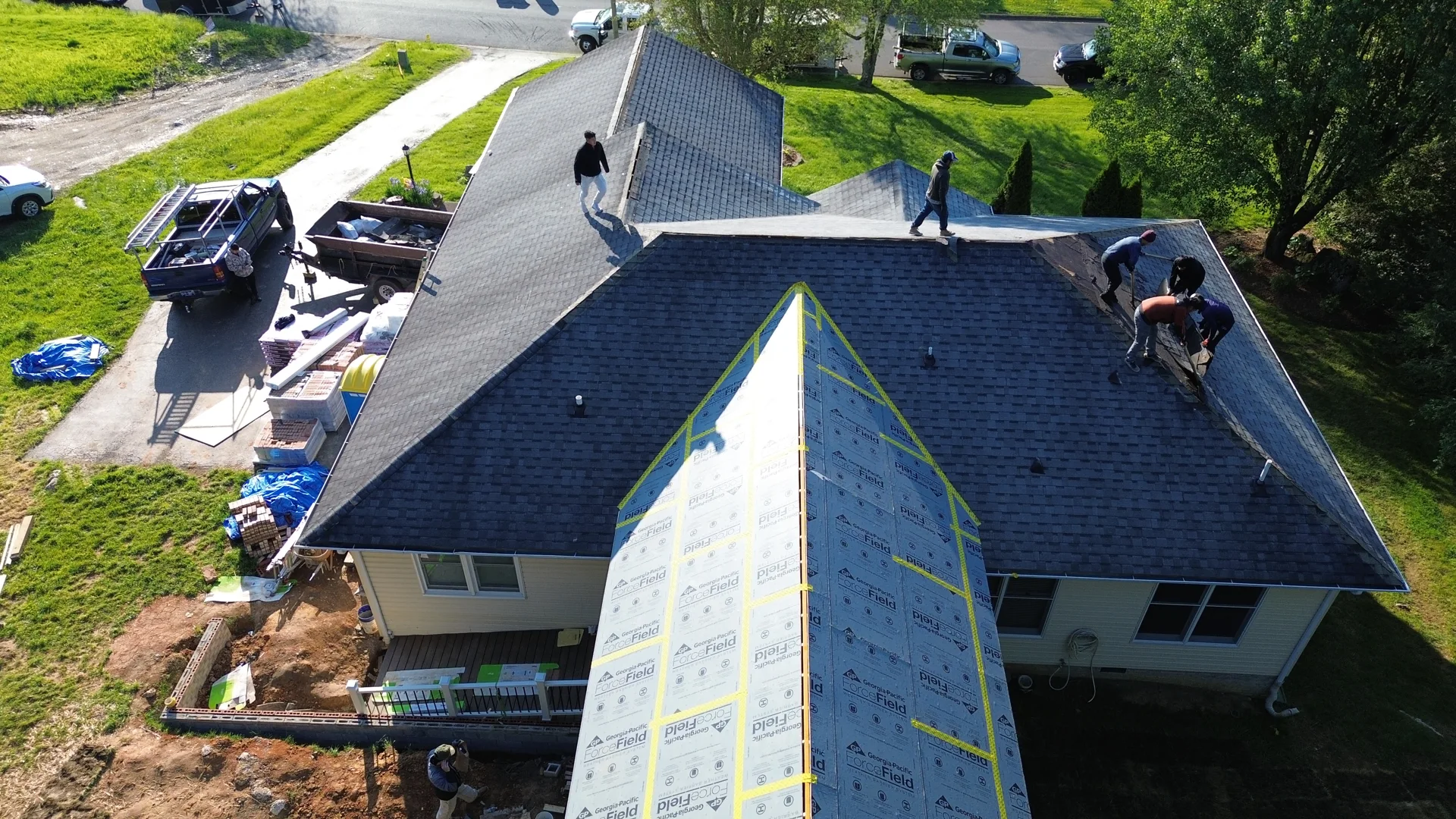Amado Morales Roofing project photograph